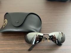 Ray-Ban サングラスのサムネイル