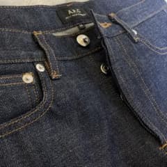 apc PETIT NEW STANDARD デニム 28  a.p.c.のサムネイル