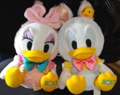 ドナルド&デイジーぬいぐるみ 2012イースターのサムネイル