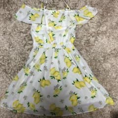 花柄ワンピース レモン柄のサムネイル