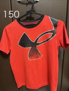 アンダーアーマー⭐︎赤色 スポーツ Tシャツ 150サイズのサムネイル