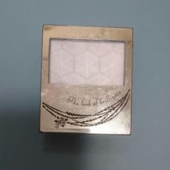 フェイスカラーホワイとのサムネイル