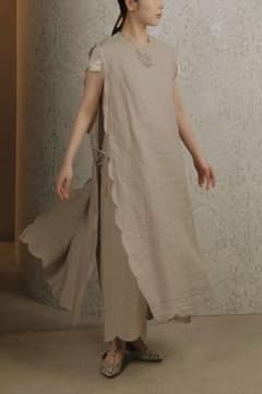 TOWAVASE Bonvoyage pants ベージュ 新品未使用 - メルカリ