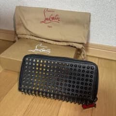 Christian Louboutin 長財布 スパイクスタッズのサムネイル