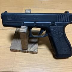 グロック17ハンドガンのサムネイル