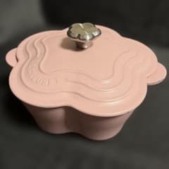 LE CREUSET ル・クルーゼ ココット・フルール 20cm ピンク 花形 - メルカリ