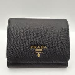PRADA プラダ 三つ折り財布 サフィアーノ レザー ブラック ゴールド