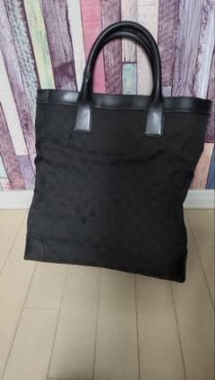 GUCCIカバンGG柄ブラックトートバッグのサムネイル