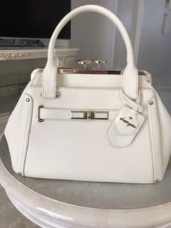 ビバユー     バッグのサムネイル