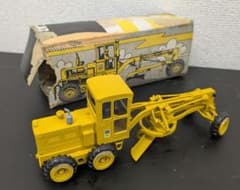 【希少・当時物】Gescha CAT 12F モーターグレーダー ドイツ製 箱付 希少・当時物】Gescha CAT 12F モーターグレーダー ドイツ製 箱付