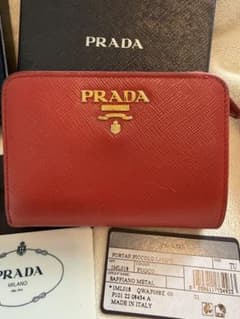 PRADA 二つ折り財布 サフィアーノ メタル FUOCOのサムネイル