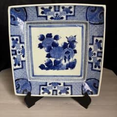 時代物 染付 牡丹文 角大皿 飾り皿 盛皿 骨董 - メルカリ