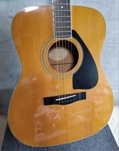 YAMAHA アコースティックギター FG720、1980年代前半登場の希少品 YAMAHA アコースティックギター FG720、1980年代前半登場の希少品