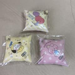 BT21 クッション型チャーム 3点セットのサムネイル
