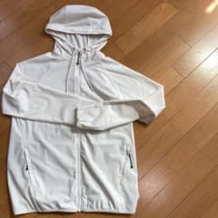 パーカー　　UVカットのサムネイル