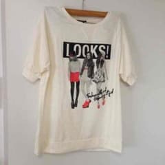 新品 イング INGNI Tシャツ Mのサムネイル
