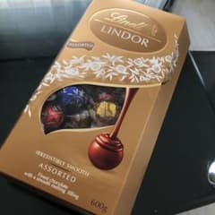 季子様専用です♡リンツ チョコレートのサムネイル