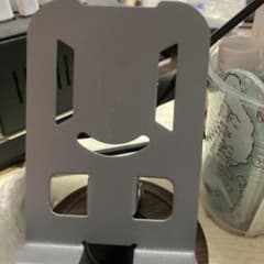 スマホスタンドのサムネイル