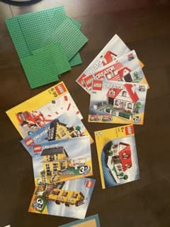 LEGO Creator 4956 組み立て説明書とブロックセットのサムネイル
