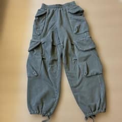 エンタイヤスタジオカーゴパンツ