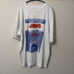 UNIQLO JAWS Tシャツ XXLのサムネイル