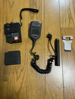 中古スタンダードC111 144MHz FMトランシーバーのサムネイル