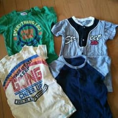 『専用』半袖ロンパース4枚セットのサムネイル