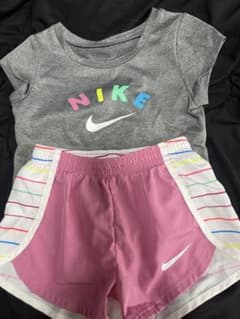 NIKE☆上下セットのサムネイル