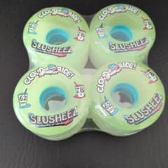 スケートボード CLOUD RIDE SLUSHEEZ 62mm 78A Lime CLOUD RIDE SLUSHEEZ 62mm 78A Lime - メルカリ