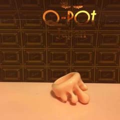 Q-pot. ストロベリーメルトリングのサムネイル