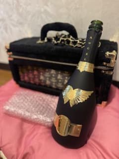 ANGEL CHAMPAGNE 5th Anniversary 空き瓶・ケース - メルカリ
