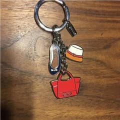 ☆みみりん様専用☆新品未使用 コーチキーホルダーのサムネイル