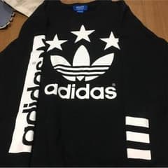 アディダスオリジナルス トレーナーのサムネイル