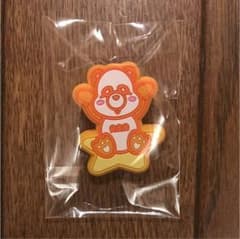 《AAAグッズ》え〜パンダ 橙 ラバーピンバッジ2のサムネイル
