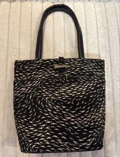 池田商店 印伝 トートバッグ 黒地白漆 未使用品 - メルカリ