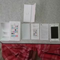 【おけおけ様専用】iPhone5s 付属品なし 箱ありのサムネイル