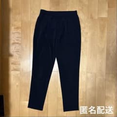 UNIQLO ネイビー ストレートパンツ Mのサムネイル