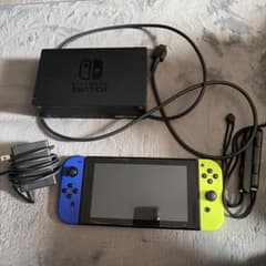 Nintendo Switch 本体セット sdカード付きのサムネイル