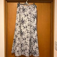 花柄ロングスカートのサムネイル