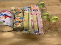 哺乳瓶　ミルク　セットのサムネイル