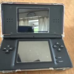Nintendo DS Lite 本体 レッド×ブラックのサムネイル