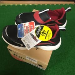 【値下げ】新品 未使用 シモン 軽技A+ KA215 黒／赤 26.0㎝のサムネイル