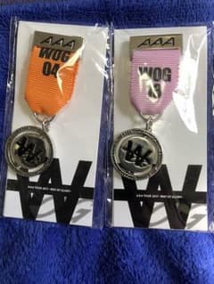 AAA 会場限定メダルブローチのサムネイル