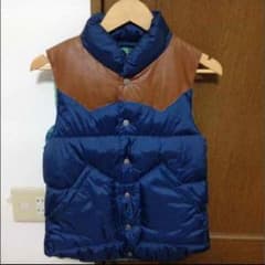 UNIQLO ダウンベストのサムネイル