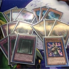 ブラックマジシャン デッキパーツのサムネイル