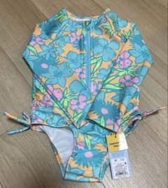 【新品タグ付き】Target 女の子 長袖ラッシュガード 4T 110のサムネイル