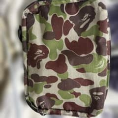 A BATHING APE 迷彩柄 ポーチのサムネイル