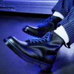 ゆゆ様専用Dr.Martens ネイビーステッチ 8ホール ブーツのサムネイル
