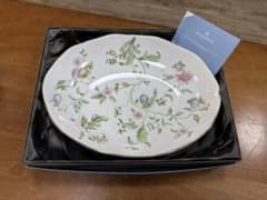WEDGWOOD SWEET PLUM オーバルボウル 箱付き 未使用のサムネイル