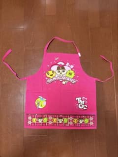 【お値下げ相談可】たまごっち 子ども用エプロン ピンクのサムネイル